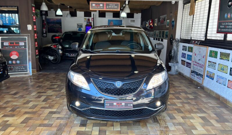 Lancia Ypsilon 1.2 69 CV 5 porte NEOPATENTATO pieno