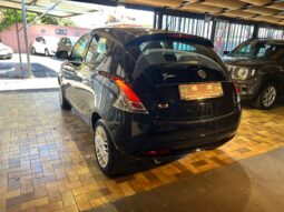 Lancia Ypsilon 1.2 69 CV 5 porte NEOPATENTATO pieno