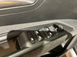 PEUGEOT 3008 1.5 HDI 130 CV 2021 pieno