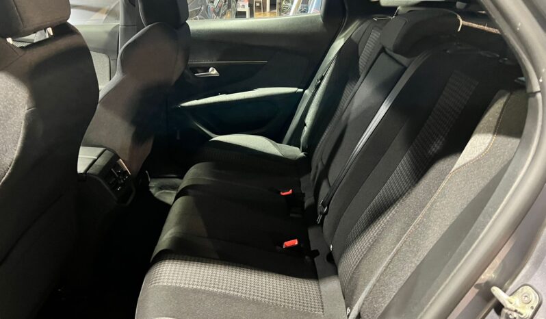 PEUGEOT 3008 1.5 HDI 130 CV 2021 pieno