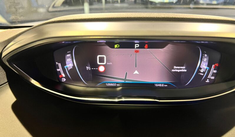 PEUGEOT 3008 1.5 HDI 130 CV 2021 pieno