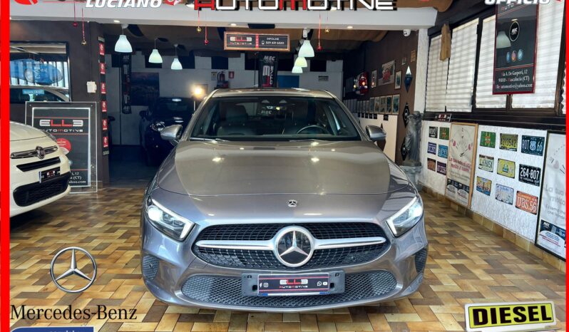 MERCEDES-BENZ CLASSE A 200 A 200 PACK LIGHT pieno