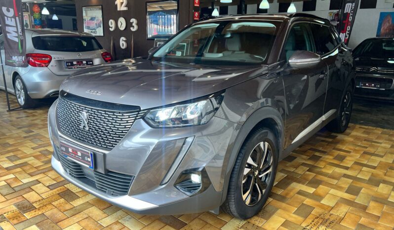 PEUGEOT 2008 II 1.5 HDI 130 CV 11/2021 pieno