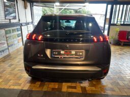 PEUGEOT 2008 II 1.5 HDI 130 CV 11/2021 pieno