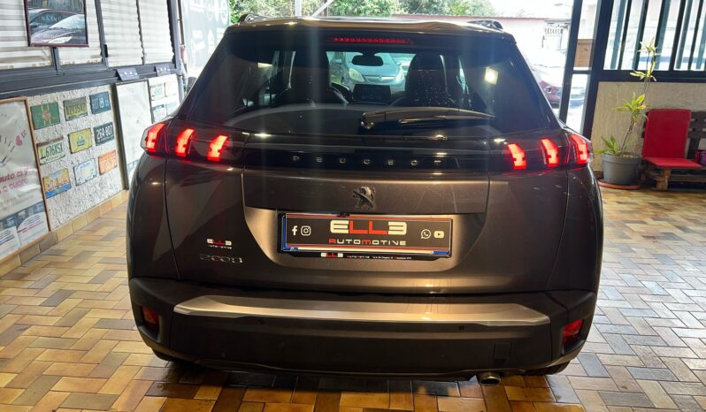 PEUGEOT 2008 II 1.5 HDI 130 CV 11/2021 pieno