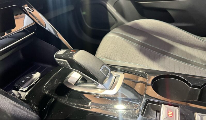 PEUGEOT 2008 II 1.5 HDI 130 CV 11/2021 pieno