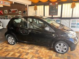 Toyota Aygo 1.0 5 porte NEOPATENTAO pieno