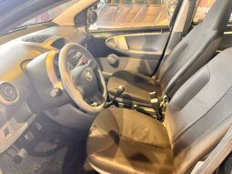 Toyota Aygo 1.0 5 porte NEOPATENTAO pieno