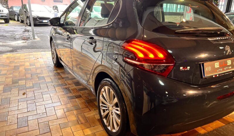 Peugeot 208 1.5 HDI Allure 2019 pieno