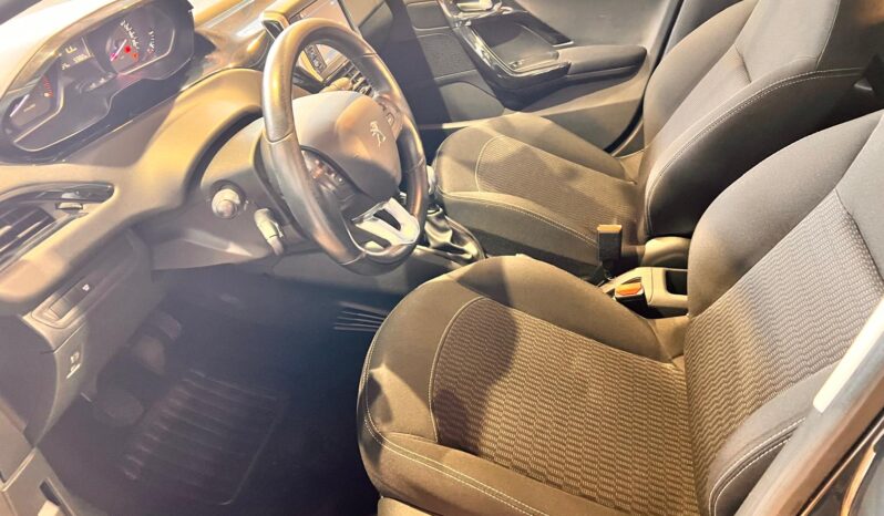 Peugeot 208 1.5 HDI Allure 2019 pieno