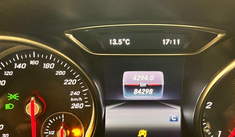 Mercedes-benz CLA 200 d Premium 80000 KM pieno