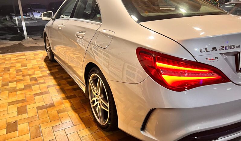 Mercedes-benz CLA 200 d Premium 80000 KM pieno