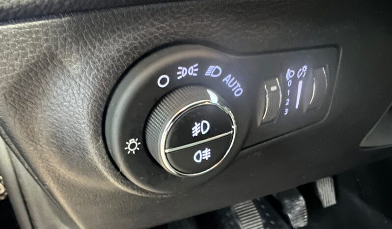 Jeep Compass 1.6 MTJ Limited pieno