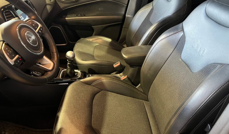 Jeep Compass 1.6 MTJ Limited pieno