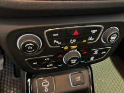 Jeep Compass 1.6 MTJ Limited pieno