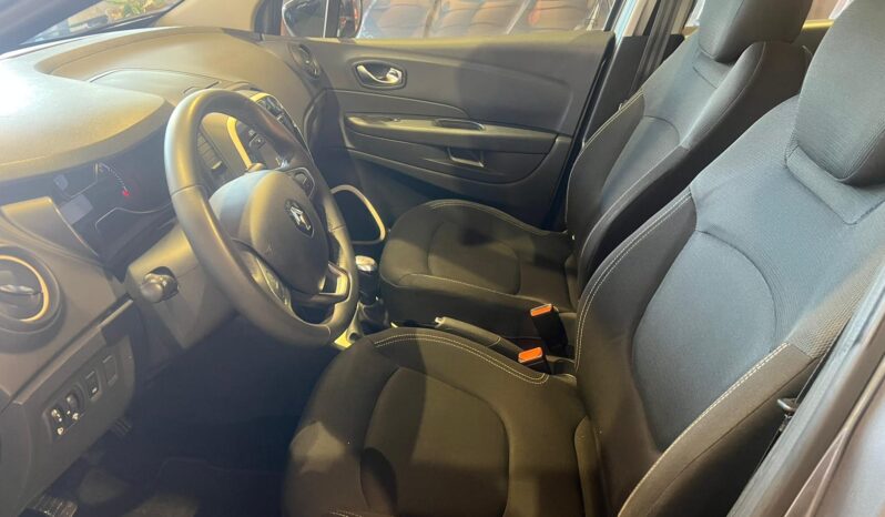 Renault Captur 1.5 DCI 90 CV 2018 pieno