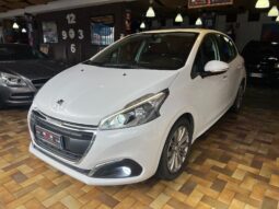 Peugeot 208 1.6 HDi 75 CV 2018 pieno