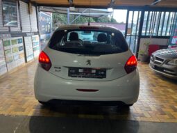 Peugeot 208 1.6 HDi 75 CV 2018 pieno