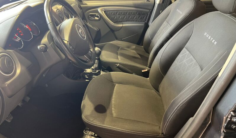 Dacia Duster 1.5 4×2 10/2014 pieno