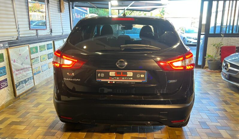 Nissan Qashqai 1.5 dCi Tekna 10/2015 pieno