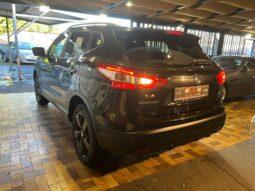 Nissan Qashqai 1.5 dCi Tekna 10/2015 pieno