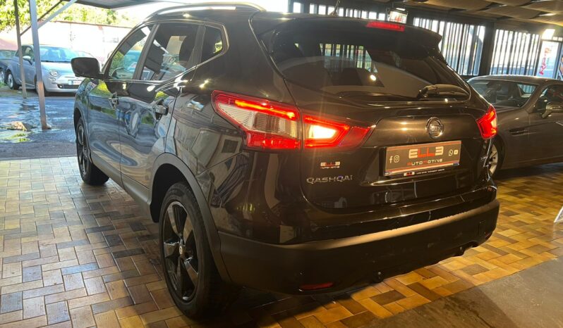 Nissan Qashqai 1.5 dCi Tekna 10/2015 pieno