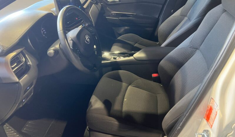 Toyota C-HR 1.8 Hybrid Style 2019 pieno