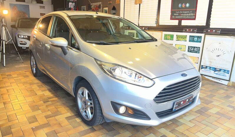 FORD FIESTA 1.5 TDCI 12/2014 pieno