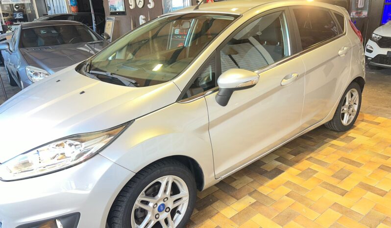 FORD FIESTA 1.5 TDCI 12/2014 pieno