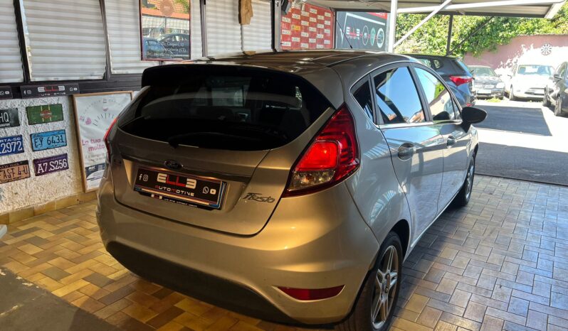 FORD FIESTA 1.5 TDCI 12/2014 pieno