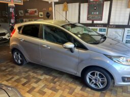 FORD FIESTA 1.5 TDCI 12/2014 pieno