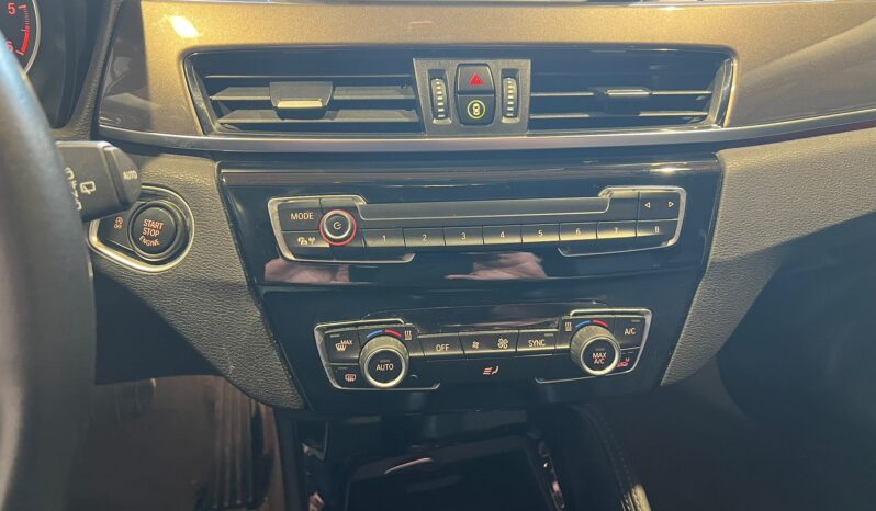 Bmw X1 xDrive25d xLine 10/2016 pieno