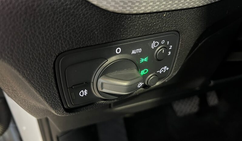Audi Q2 30 TDI Business 2019 pieno