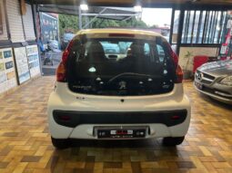 Peugeot 107 1.0 68CV 5p 100000 KM pieno